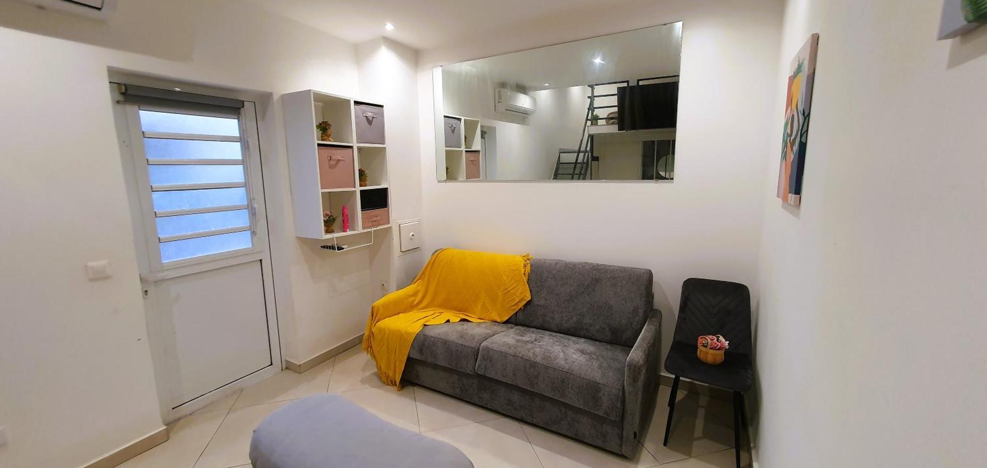 Studio Pour Jusqu'A 4 Personnes Proche De L'Hopital Et Du Centre Ville 생드니 외부 사진